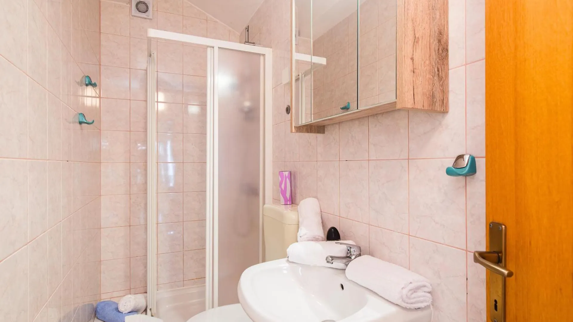 Apartments Dedic Krk Krk Town
